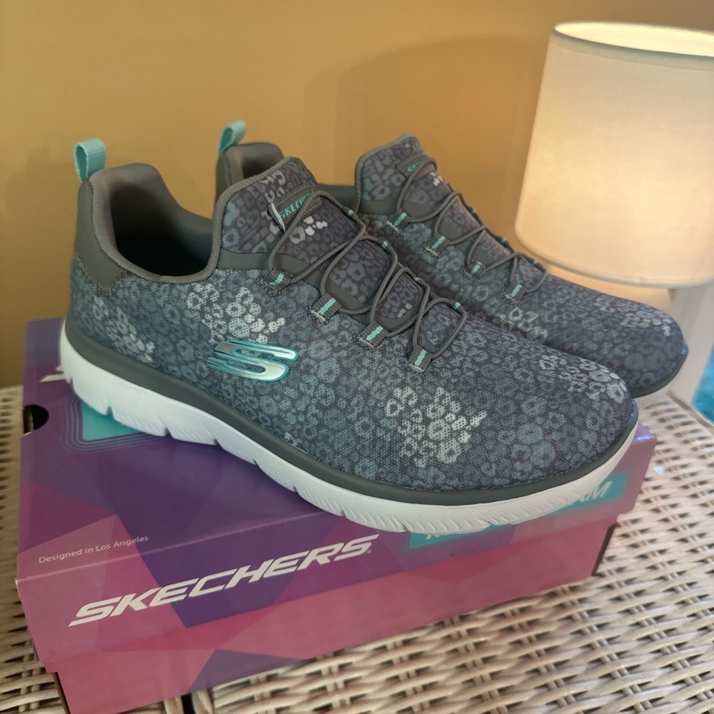 Skechers Women's Shoes